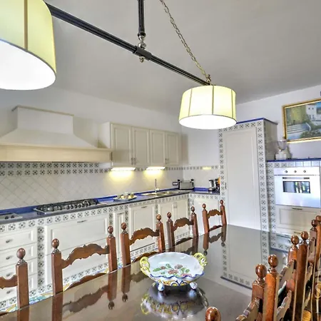 Borgo San Michele *