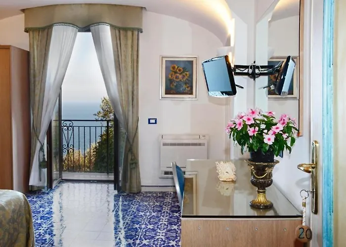 Borgo San Michele * אמאלפי